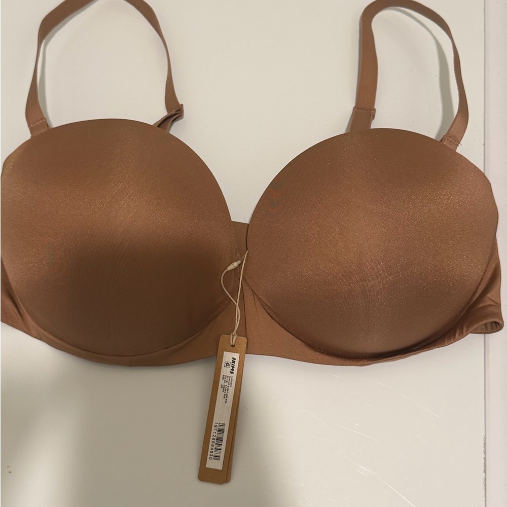 Skims Ultimate Push Up Strapless Bra Siena